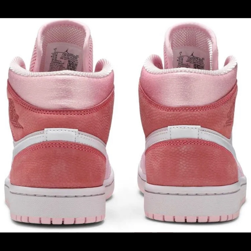 Digital pink Jordan 1